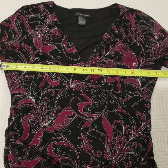 Inc Mesh Crossover Ruched Paisley Top Purple Black Silver - Picture 6 of 11